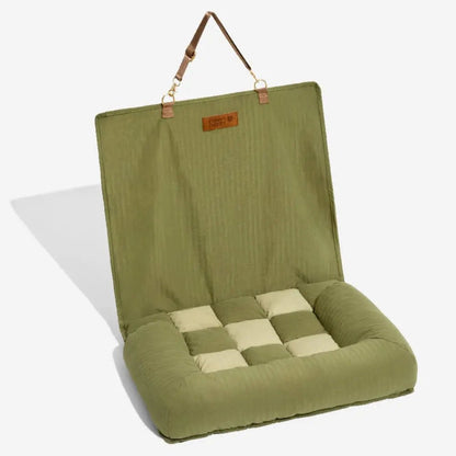 Asiento de Coche para Perros Grandes con Cojines de Viaje y Seguridad para el Asiento Trasero – Chessboard Lounge - KNICHE