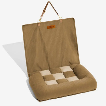 Asiento de Coche para Perros Grandes con Cojines de Viaje y Seguridad para el Asiento Trasero – Chessboard Lounge - KNICHE